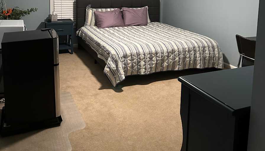 Stephanie's room