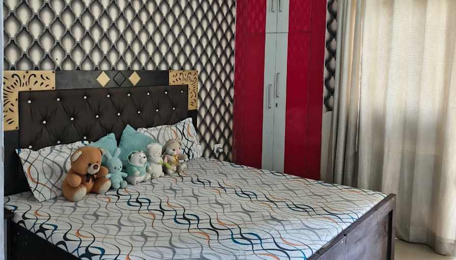 Anahita's room