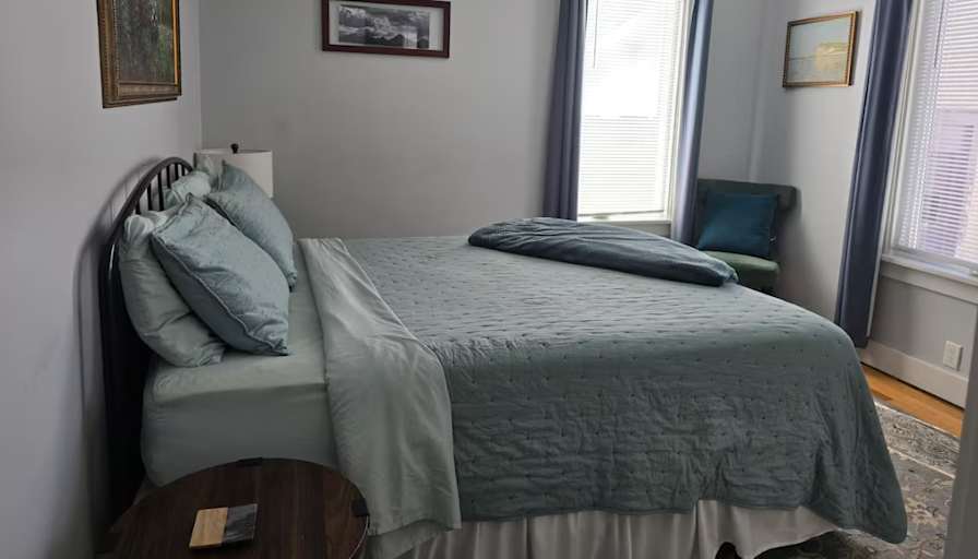 Betty's room