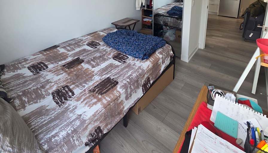 Faye's room