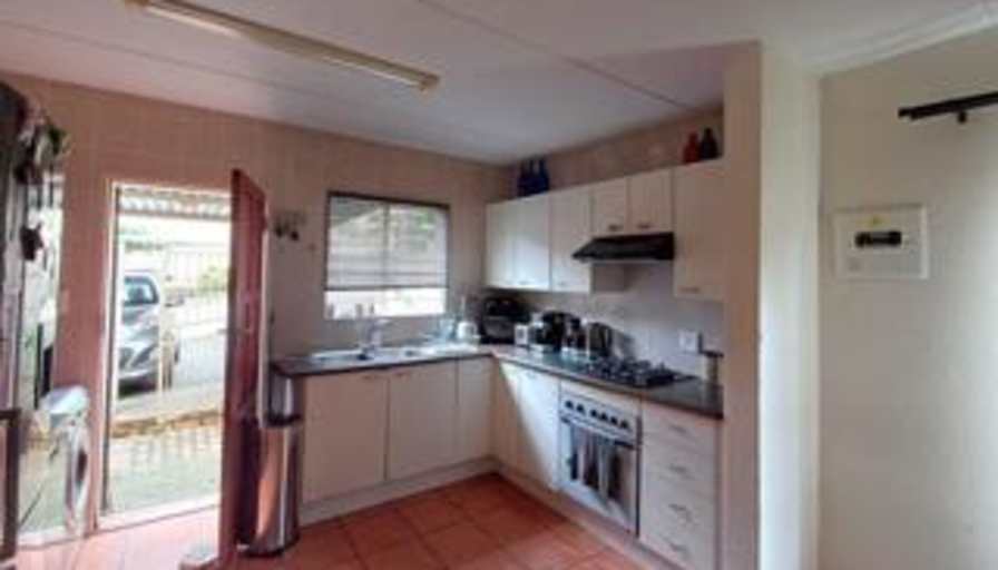 Graham Hodson's room