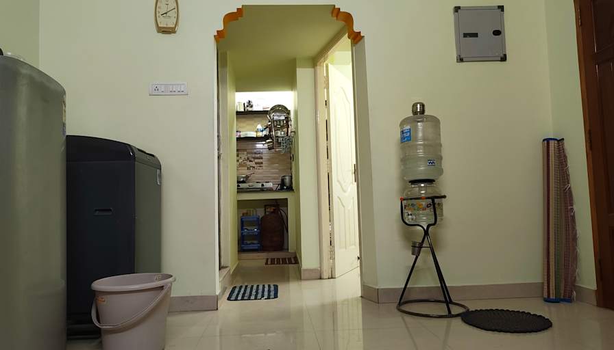 Sangavi Saravanan's room