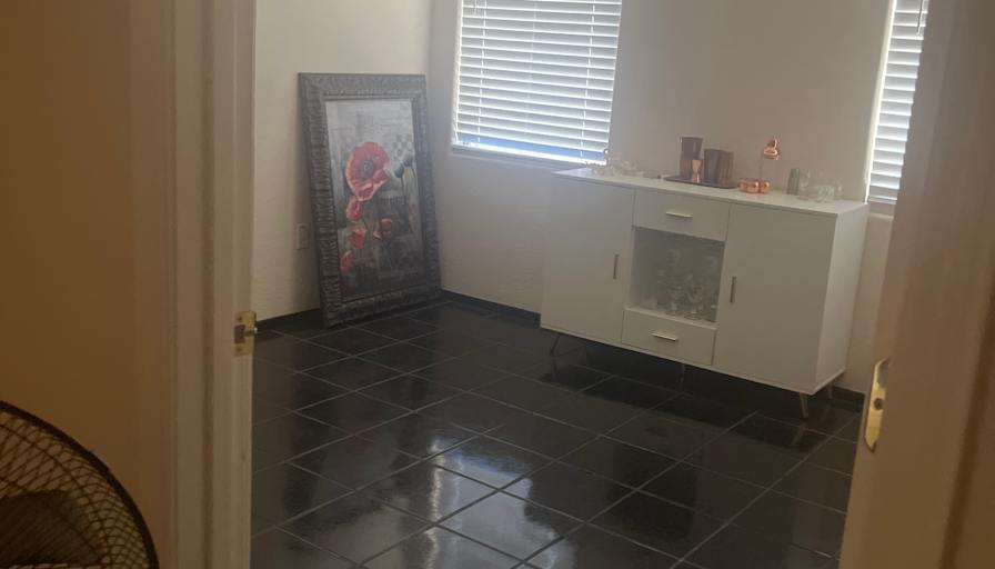 Jennifer's room