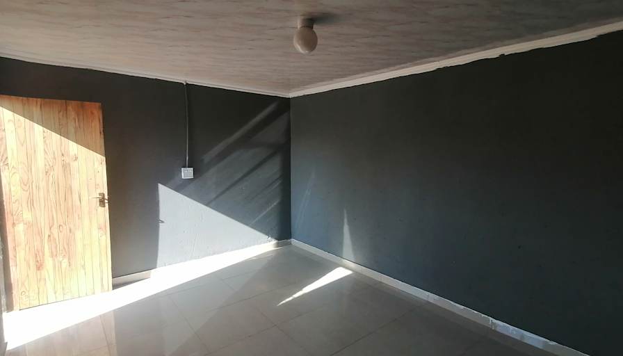 Sibusiso's room