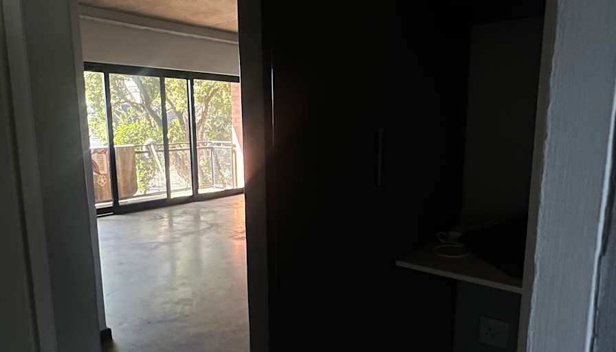 Ponatshego's room