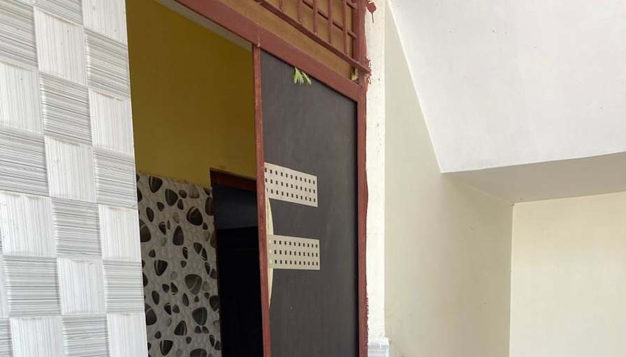 AMIT YADAV's room