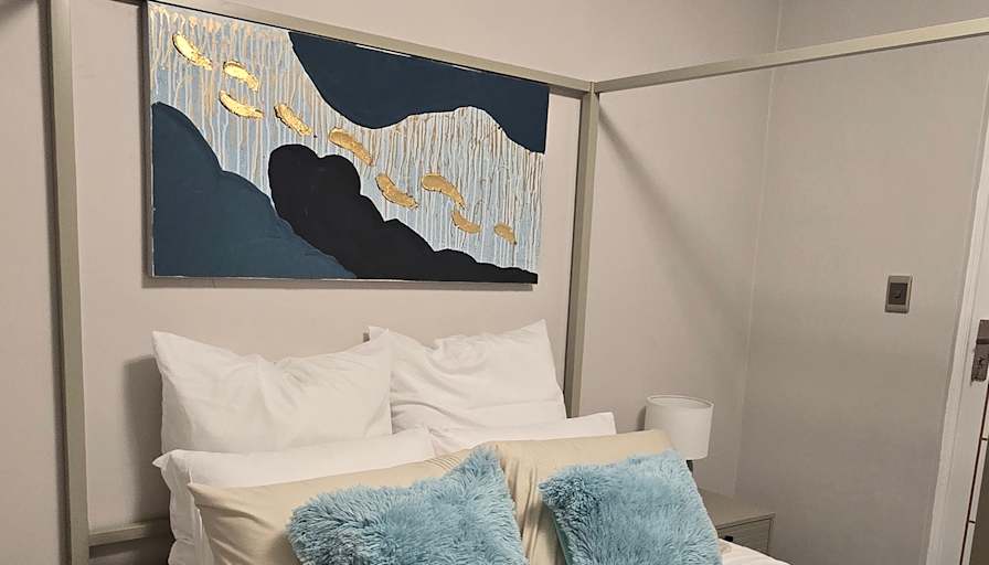 Donovan's room