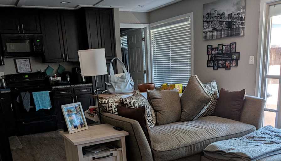 Jennifer And Lesley's room