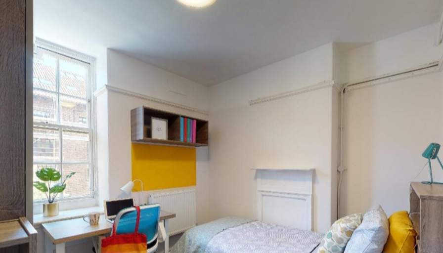 Teresa's room