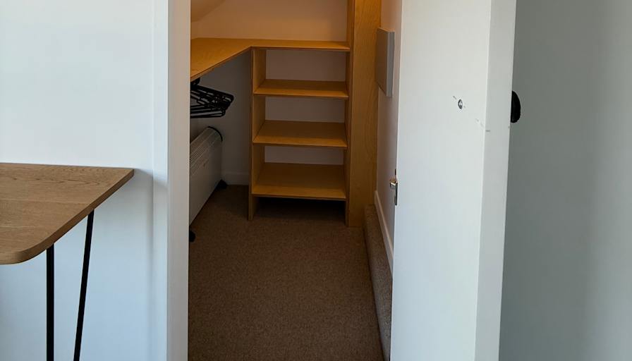 Markus's room
