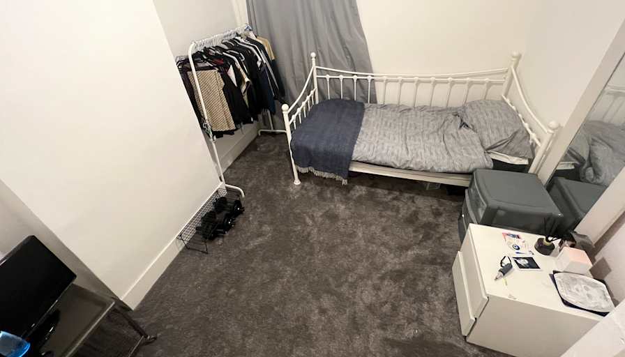 Ry's room