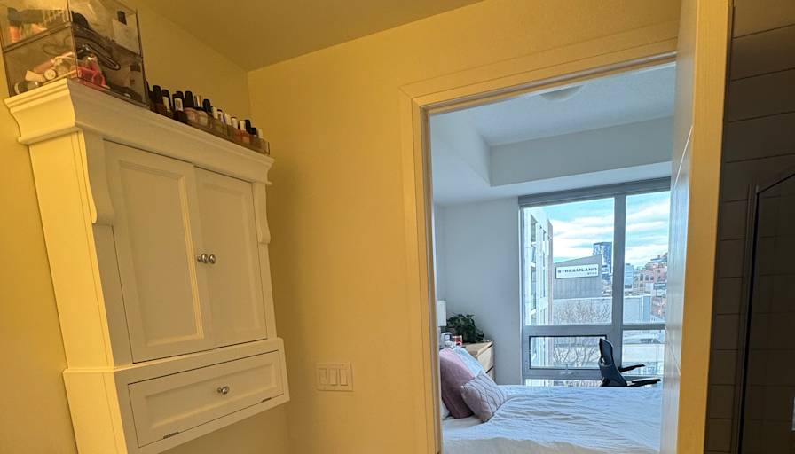 Oro Uchenunu's room