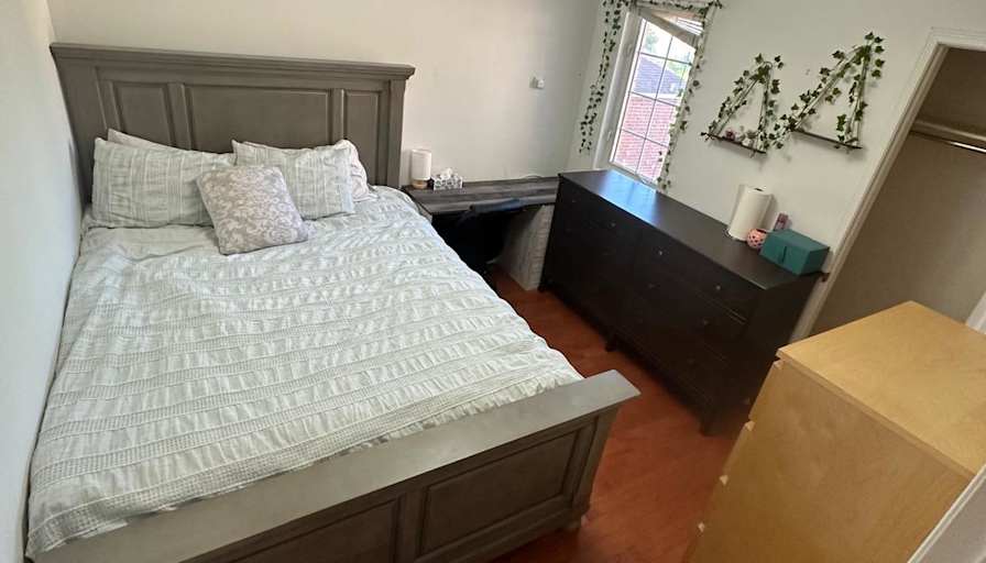 Vika's room