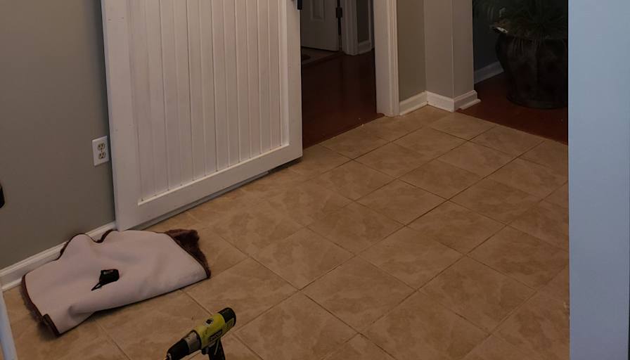 Thomas's room