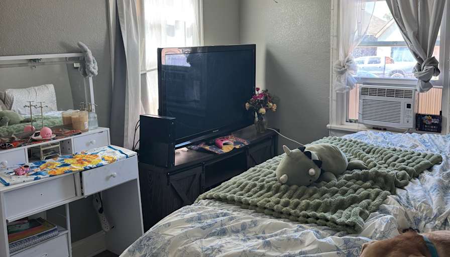 Teralyn Davis's room