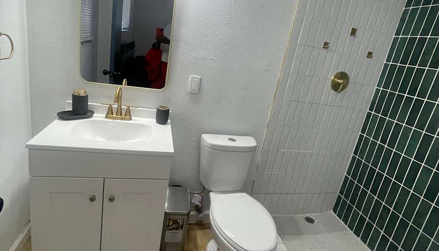 Bola's room