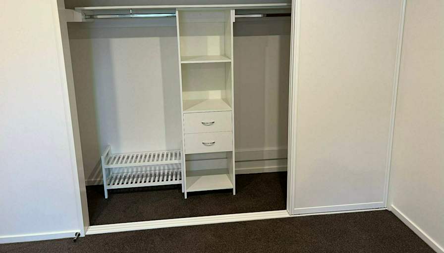 Fon's room