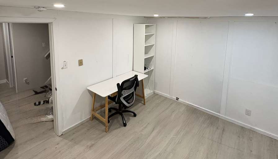 Trevor H Wilson's room
