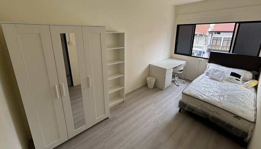 Harry Lee's room