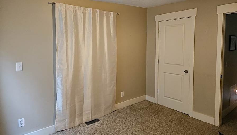 Suzy's room