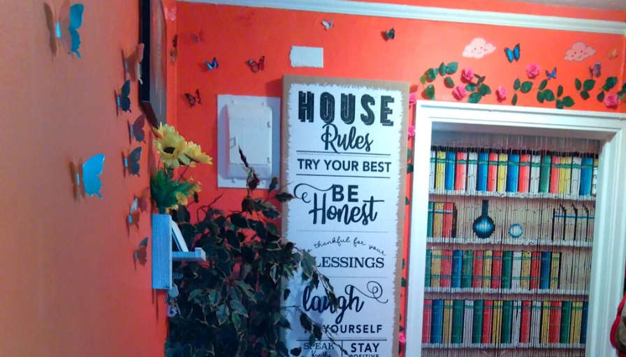 Ms Nicky's room