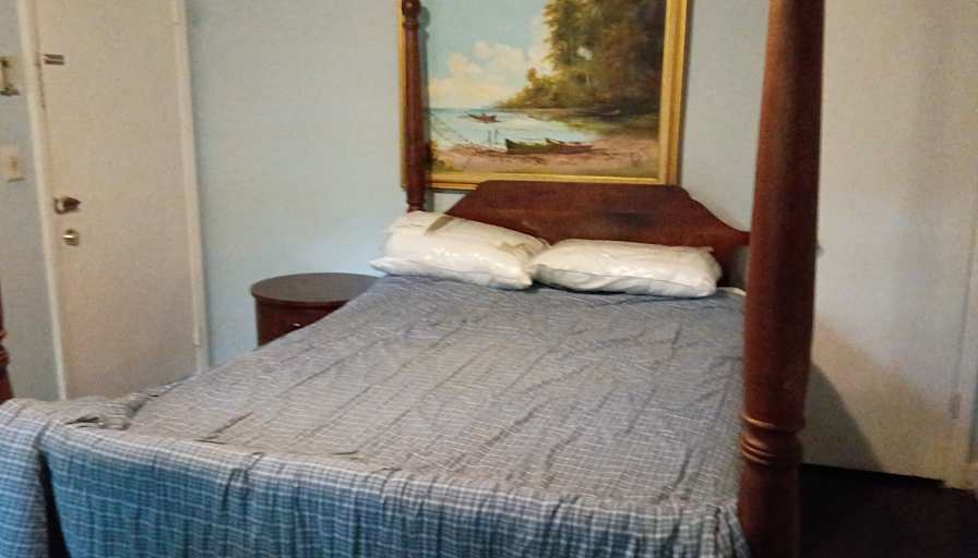 JIMMY's room