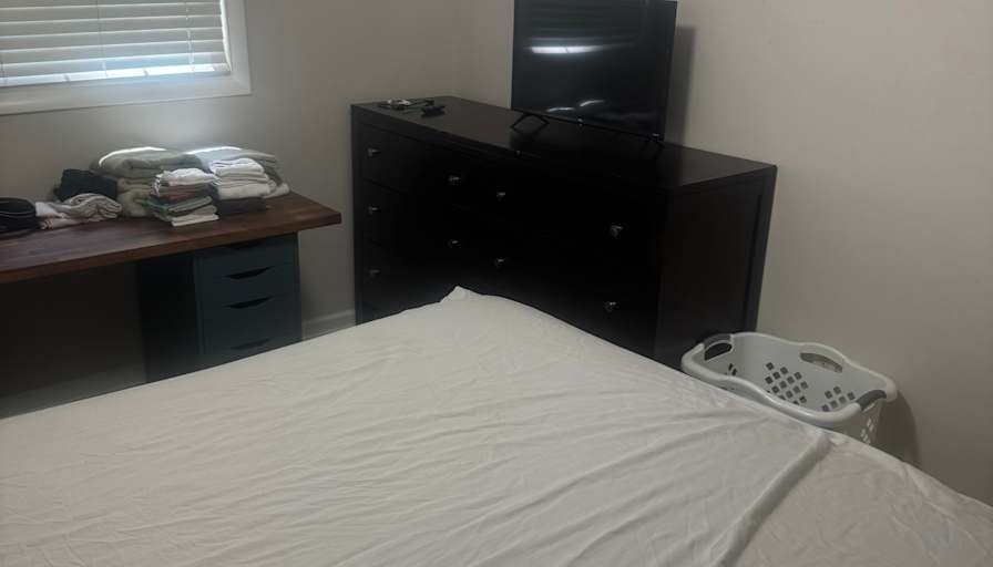 Johnas's room