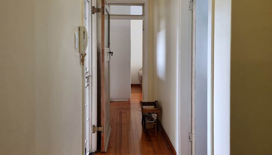 Noninzi's room