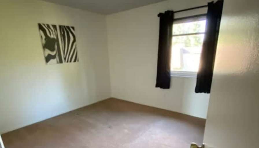 Nicole's room