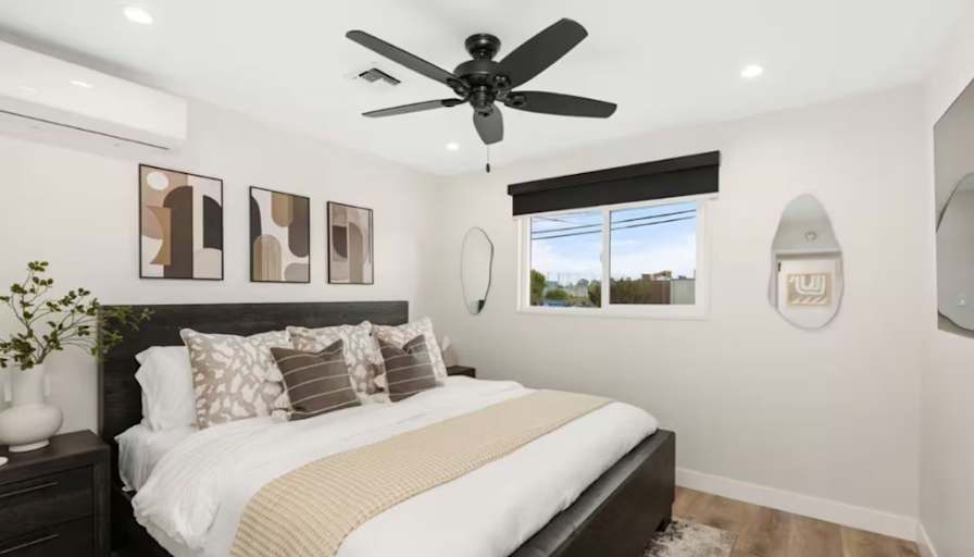 Nicole's room