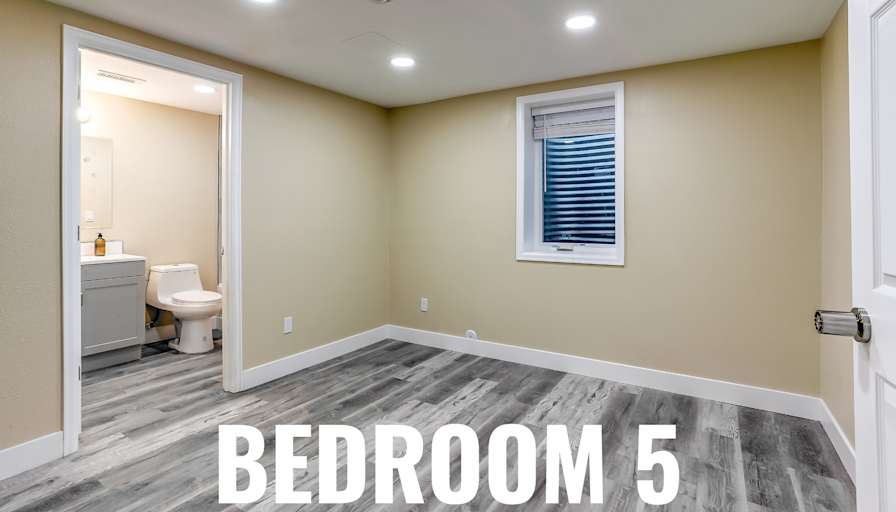 HomeCrew's room