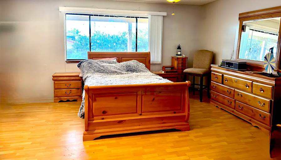 Edward Oneil's room