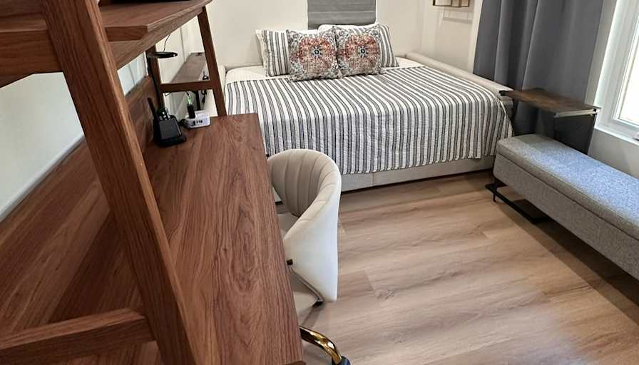 ellen's room