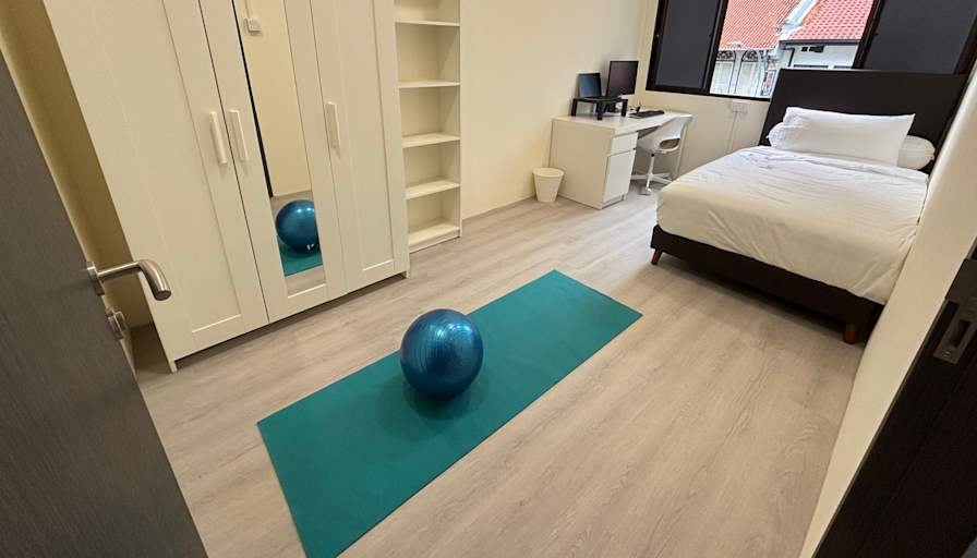 Harry Lee's room