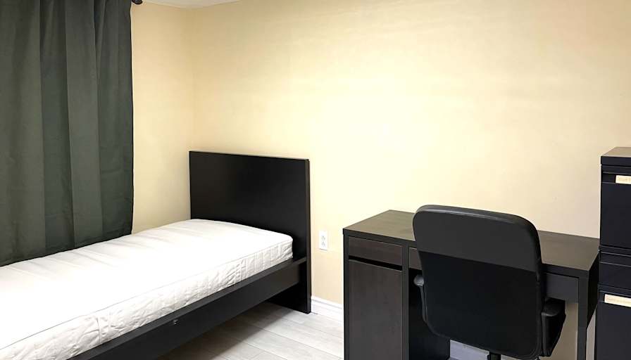 Varghe's room