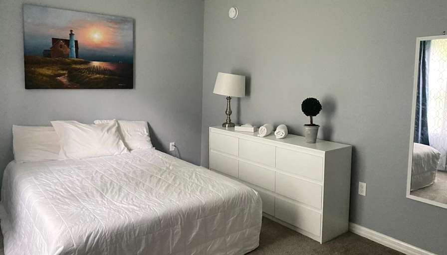 Laura Mateus's room