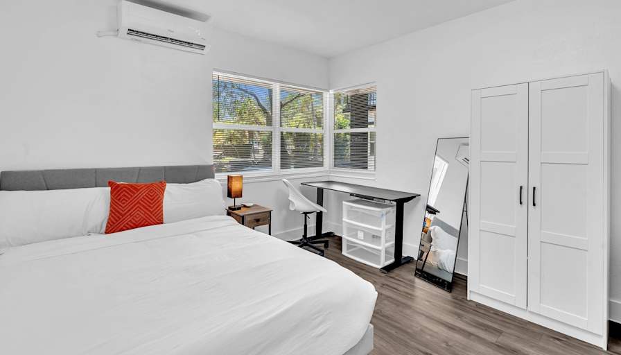 PadSplit's room