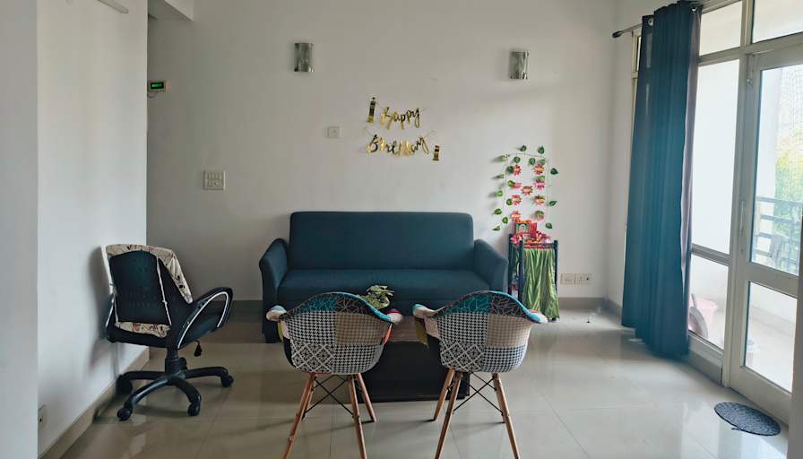 Pragya's room