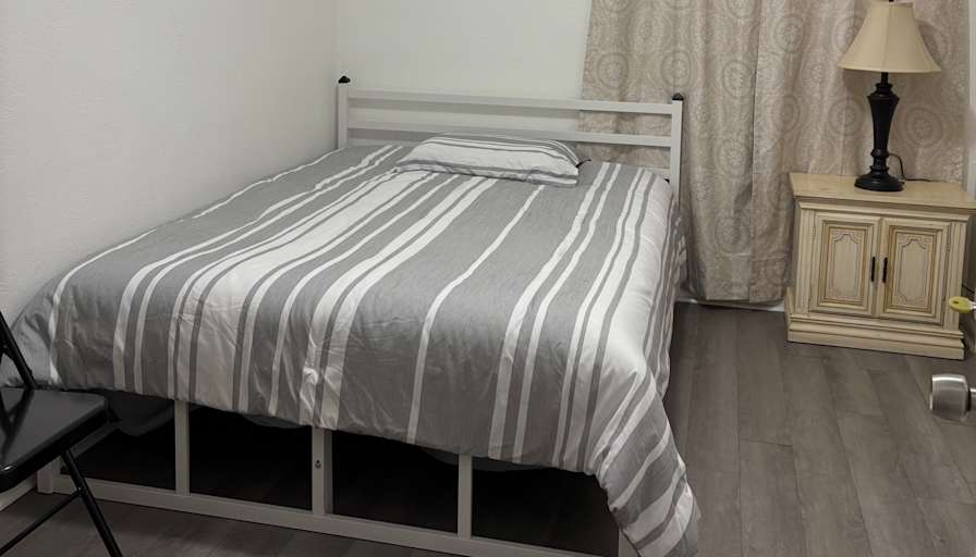 steve's room