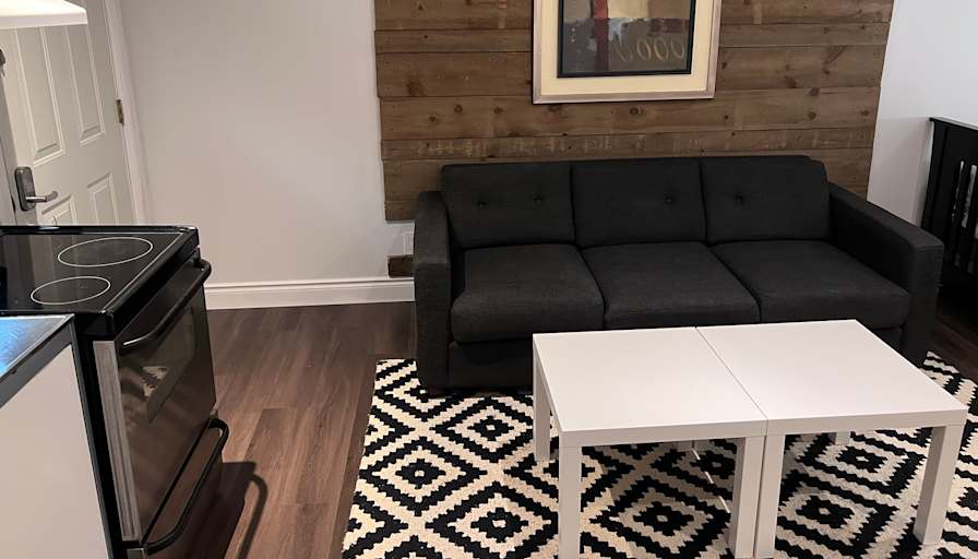 Nick Sarkovski's room