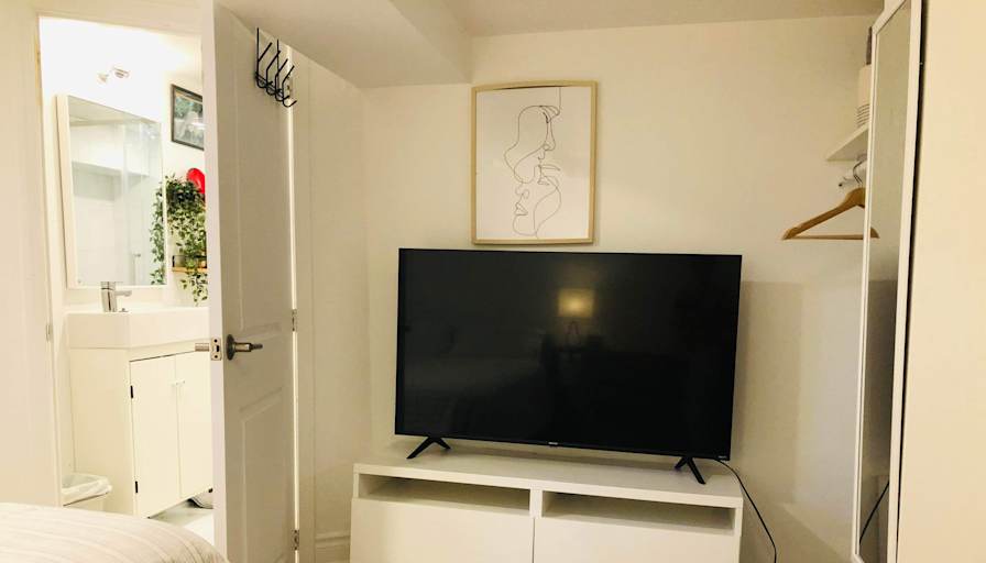 Saly's room