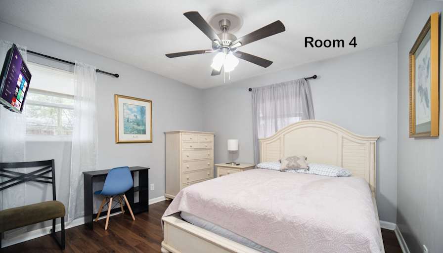 PadSplit's room