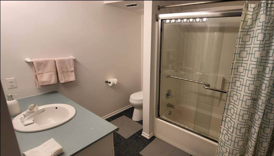 Nav's room