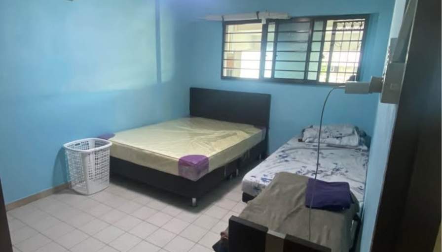 mani's room