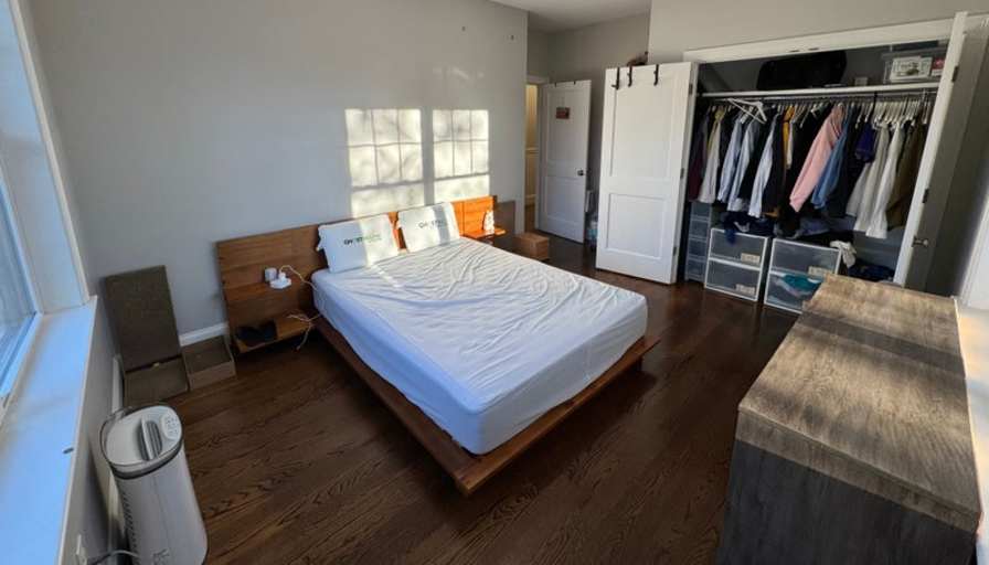 JR's room