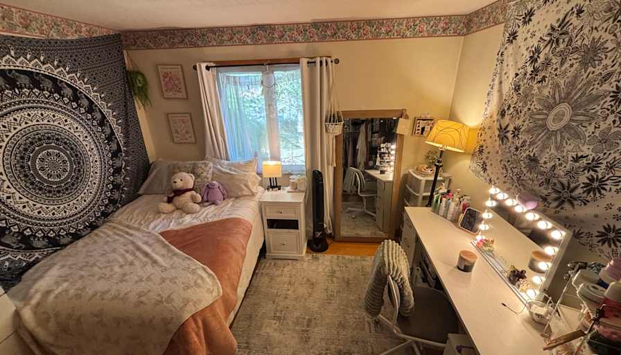 Serenity Lawrenson-Thrupp's room