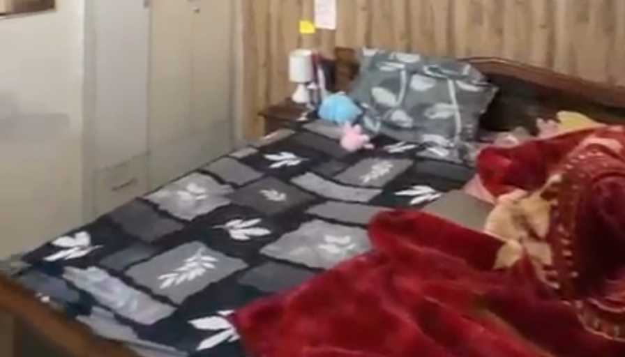 Paridhi's room