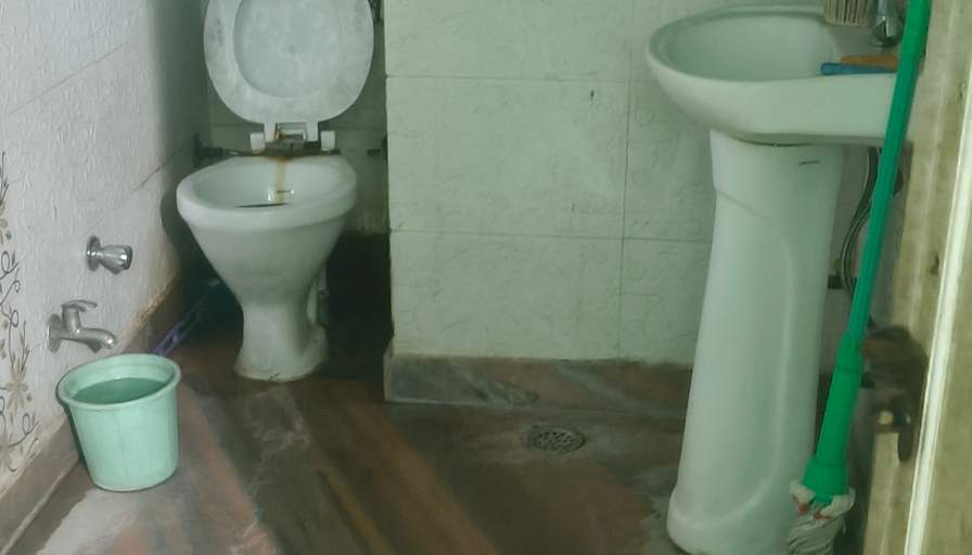 sundaram upadhyay's room