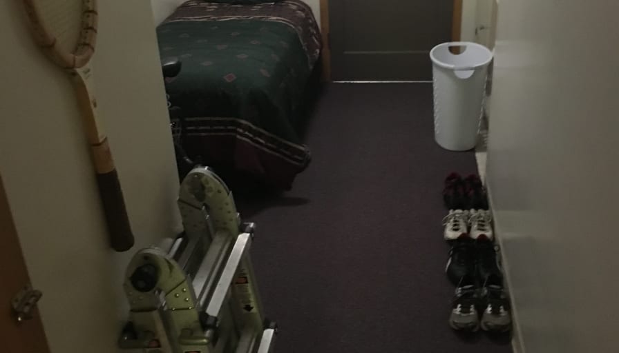 Thomas's room