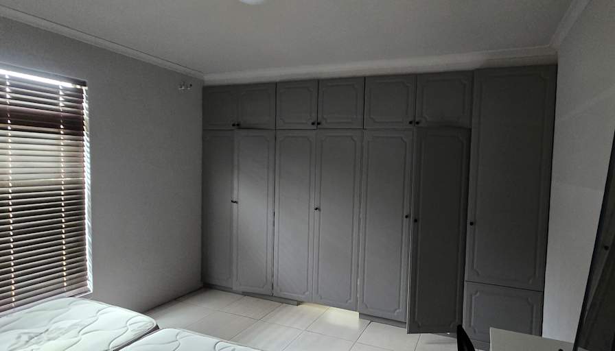 Faiek Meyer's room